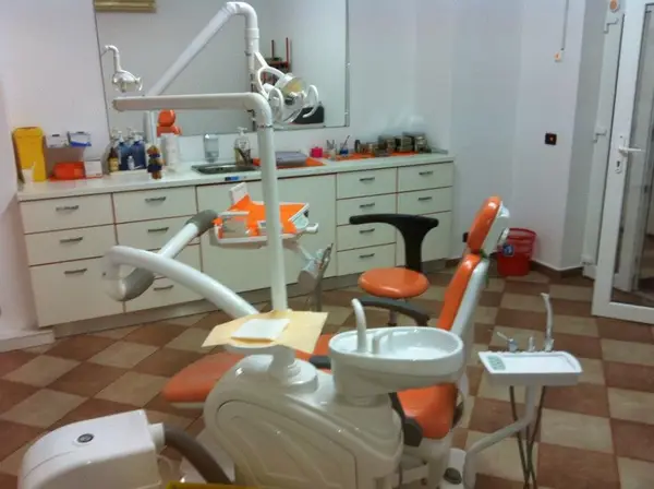 Clinica stomatologica Dr. Mendel Gal