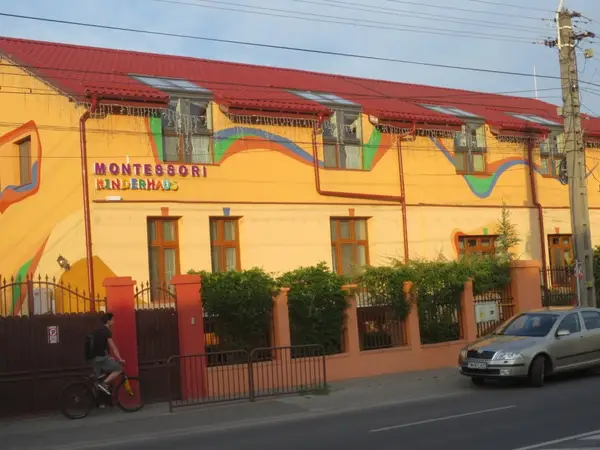 Liceul Montessori