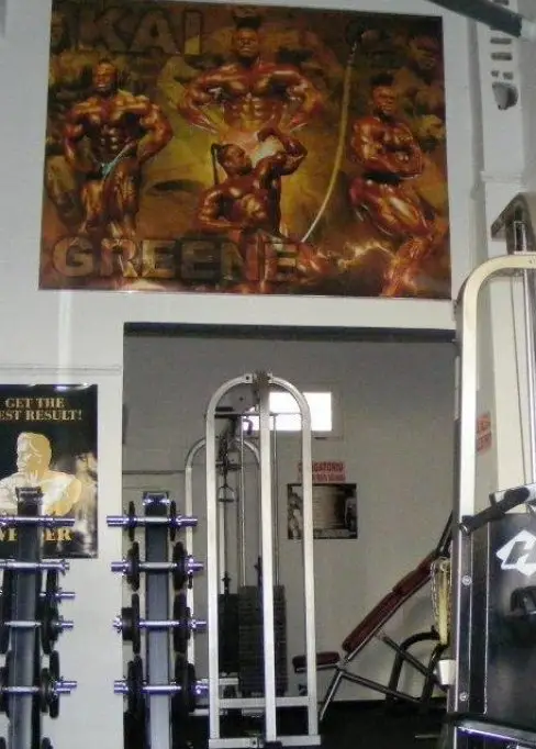 Aparatura completa pentru sala FiTNESS si Bodybuilding