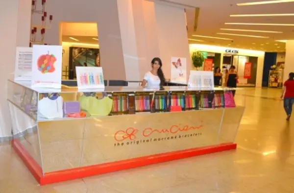 Brandul renumitelor bratari Cruciani, prezent in Iulius Mall Timisoara
