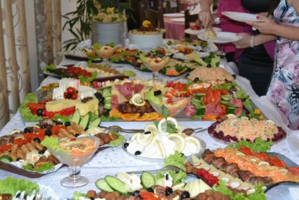 Meniu majorat - Restaurant La Rousse