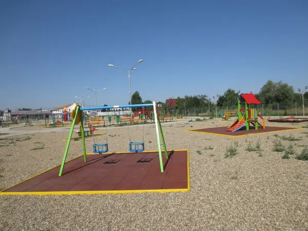 Loc de joaca - Parc Giroc