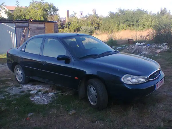 Vand Ford Mondeo