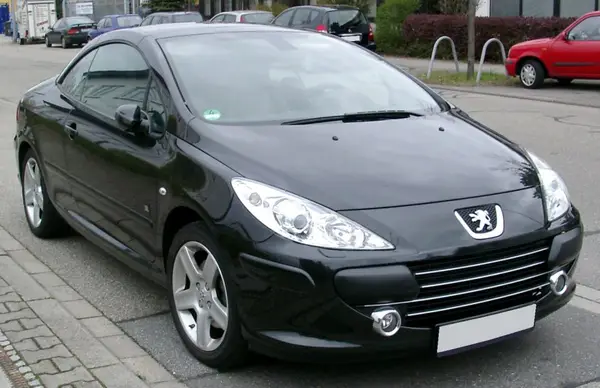 Dezmembrez Peugeot 307 CC