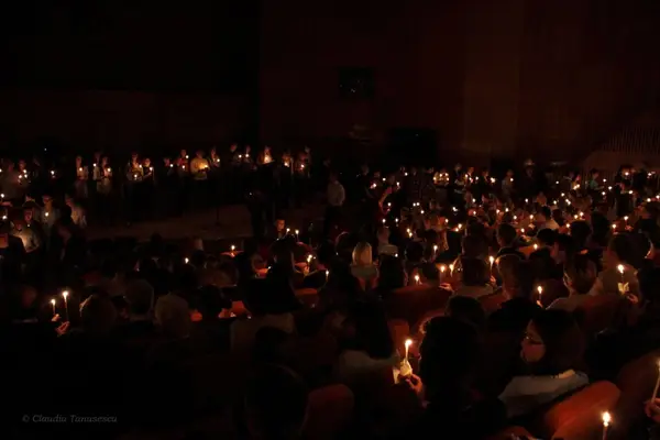 Lumina de la Gospel Fara Bariere