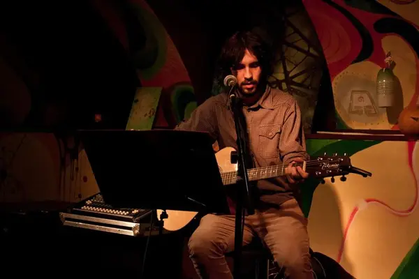 Open Mic - Invitat George Melencu