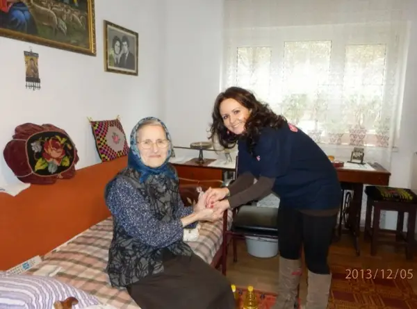 Donatii pentru varstnici de la Serviciul de Ajutor Maltez