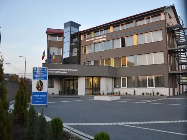 Universitatea Creştina Dimitrie Cantemir