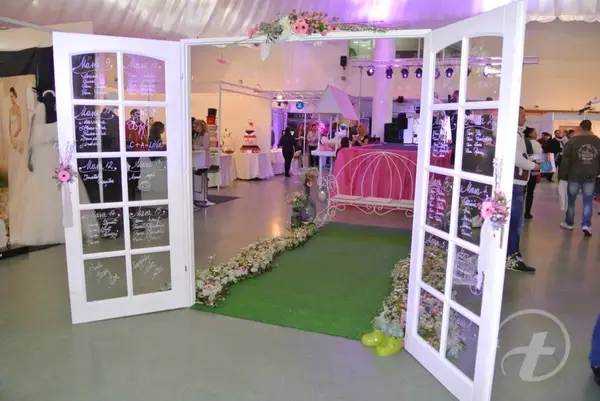 Targul pentru mirese by Rayna Decor
