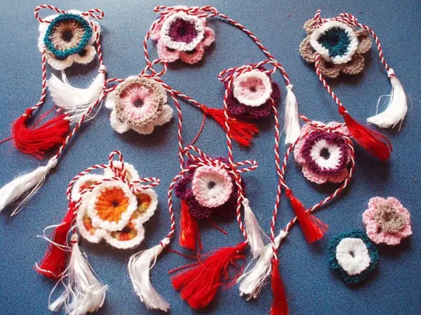 Un martisor pentru o carte @ proiect caritabil la Timisoara