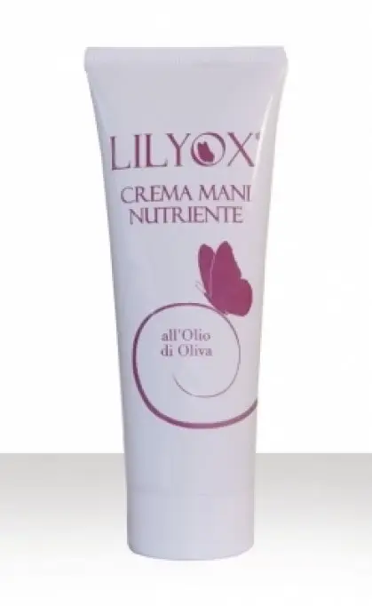 Crema nutritiva de maini