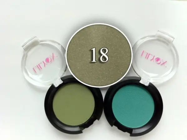 Fard pentru pleoape mono compact – Verde inchis (18)