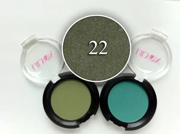 Fard pentru pleoape mono compact – Verde inchis (22)