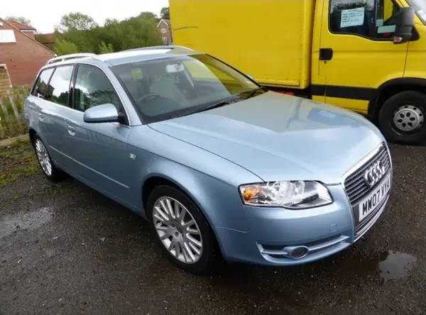 Dezmembrez Audi A4, motor 2L Motorina, an fabricatie: 2005