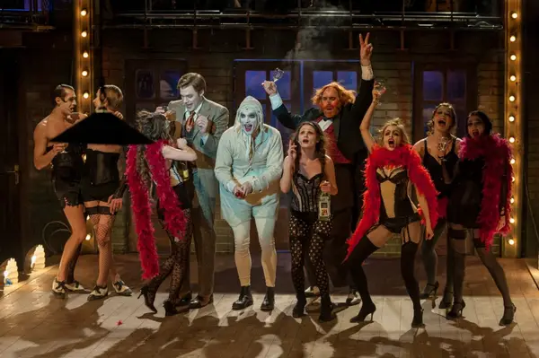 Spectacolul Cabaret al TGST – in selectia oficiala a Festivalului National de Teatru 2014