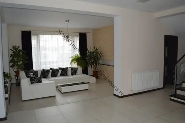 Vila de vanzare langa Timisoara zona Ghiroda
