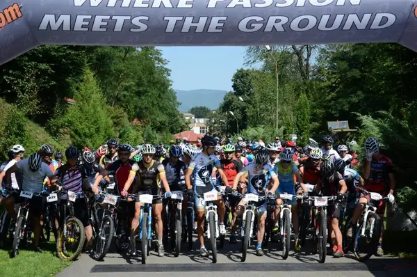 Verde pentru Biciclete: Cupa Arsenal Park MTB