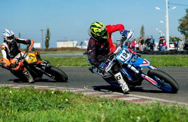 Vlad Neaga, este noul Campion National la Supermoto!