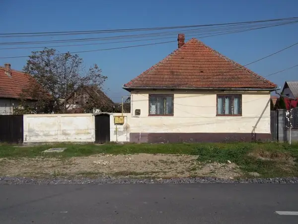 Vand casa in Recas, 1439 mp, 3 camere