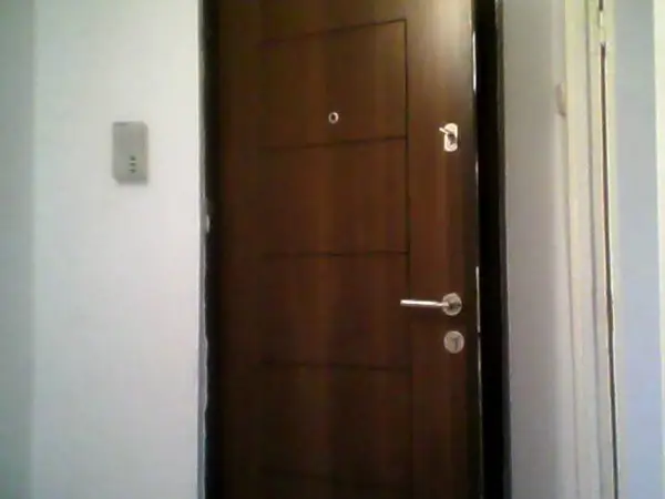 Proprietar inchiriez apartament o camera