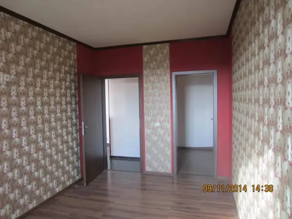 Vand apartament cu 2 camere
