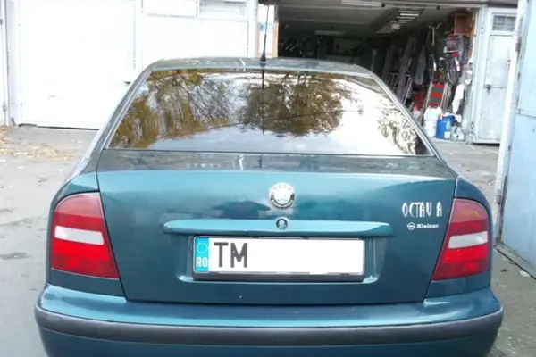 Vand Skoda Octavia 1,6 i