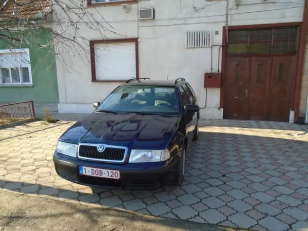 Skoda Octavia din 2002