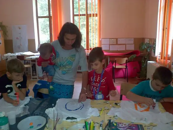 Atelier de pictura cu Manu Anghelescu