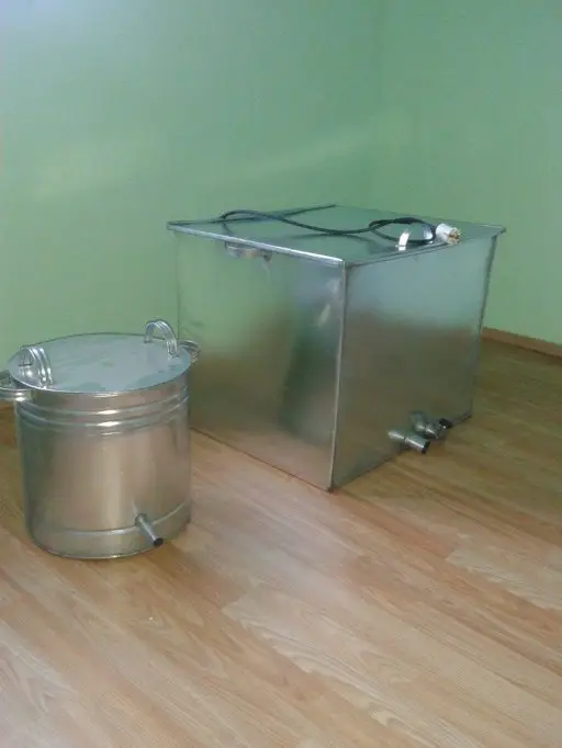 Vand topitoare de ceara cu abur
