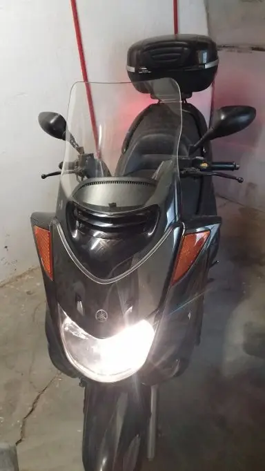 Yamaha Majesty