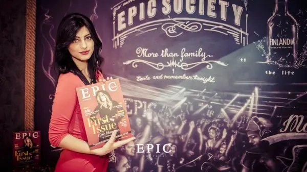 Rochie din leduri, tatuaje si cele mai frumoase timisorence, la Saturday Society