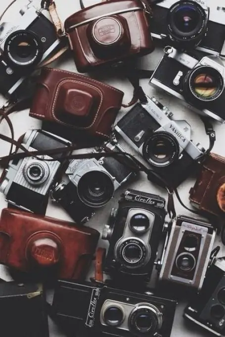 Service! Ai o camera de fotografiat pe film ori un obiectiv defect?