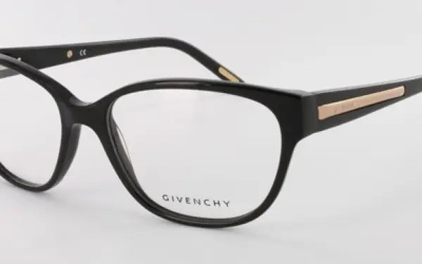 Givenchy VGV787