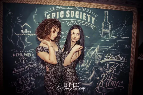 Saturday Society 2 Mai
