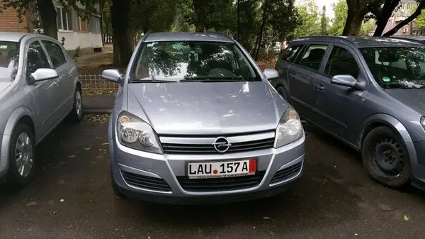Opel Astra H 122.455 km reali, carte service la zi, taxa mica