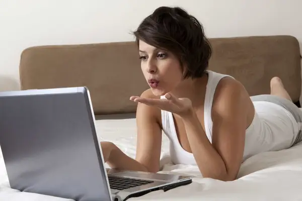 Black Studio te rasfata ca nimeni altcineva