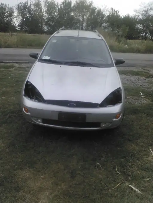 Piese Ford Focus break an 2000 motor 1600 cm3