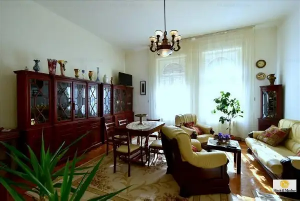 Apartament de vanzare 3 camere zona Centrala-Maria