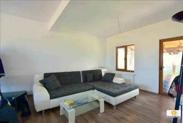 Casa de vanzare in zona centrala din Dumbravita