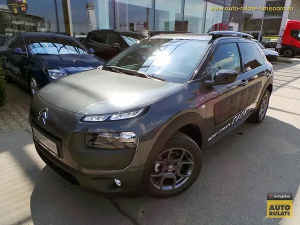 CITROEN C4 CACTUS BLUEHDI 100 CP SHINE
