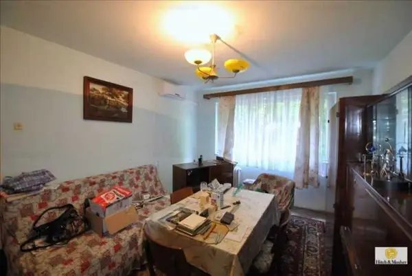De vanzare apartament cu 3 camere