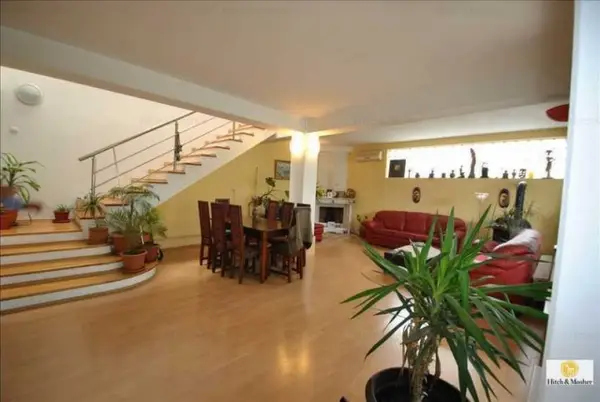 De vanzare casa, cu teren de 600 mp, in zona Lunei