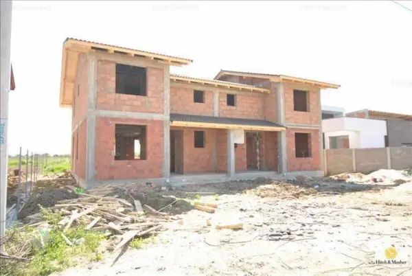 De vanzare duplex in Mosnita Noua