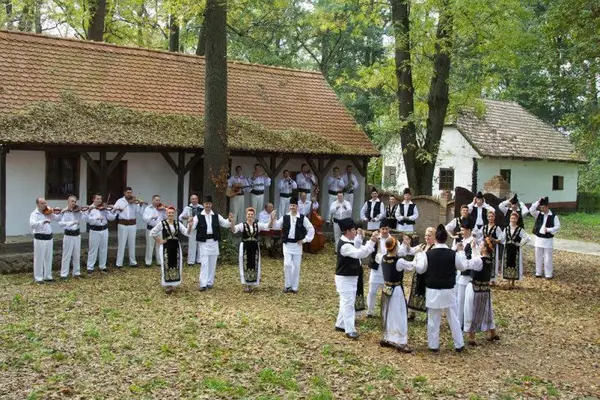 Sezatoare la Muzeul Satului Banatean Timisoara