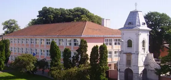 Colegiul Naţional Iulia Hasdeu Lugoj