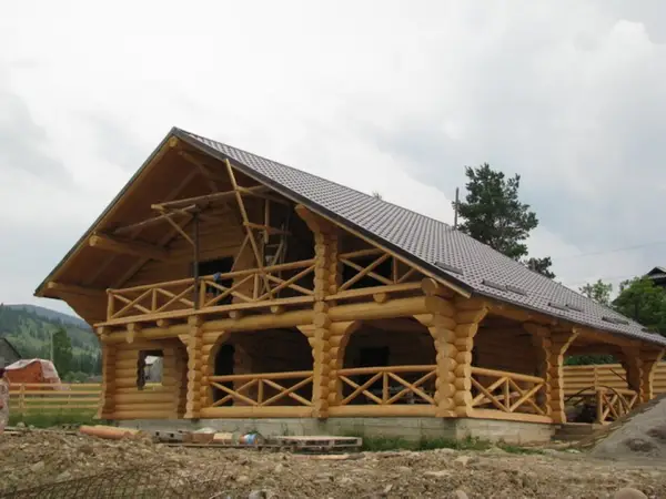Ce trebuie sa stim despre constructiile caselor din lemn rotund