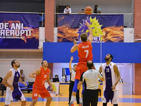 BC Timisoara 86-87 CSM Oradea