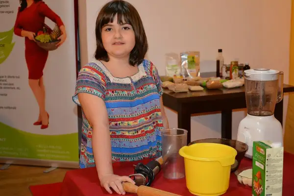 Atelier caritabil - Învățăm să mâncăm sănătos pentru Maia