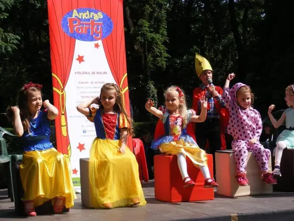 Curs de actorie pentru copii