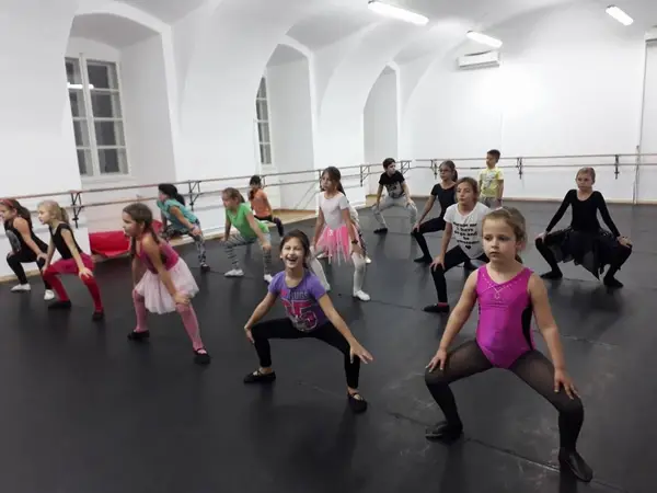 Dublu eveniment la Scoala de Arte Timisoara